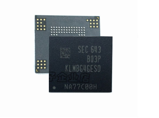 Porcellana Chip di memoria mobile di KLMBG4GESD-B03P EMMC, stoccaggio istantaneo 1,8/3.3v di 32gb Emmc 5,0 fabbrica